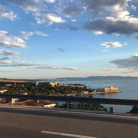 Zeleno I Plavo *